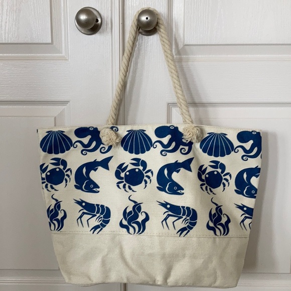 Jumbo Marine Life Beach Tote - Picture 6 of 8